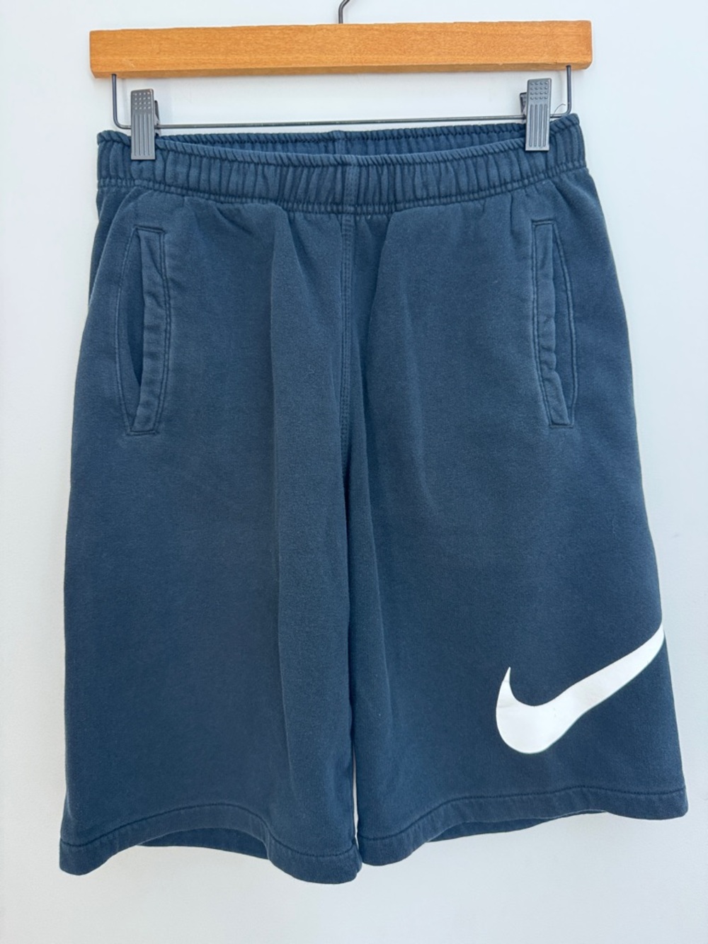 Nike Boys Shorts L Black Faded Wash Swoosh Logo Athletic Sweat Shorts